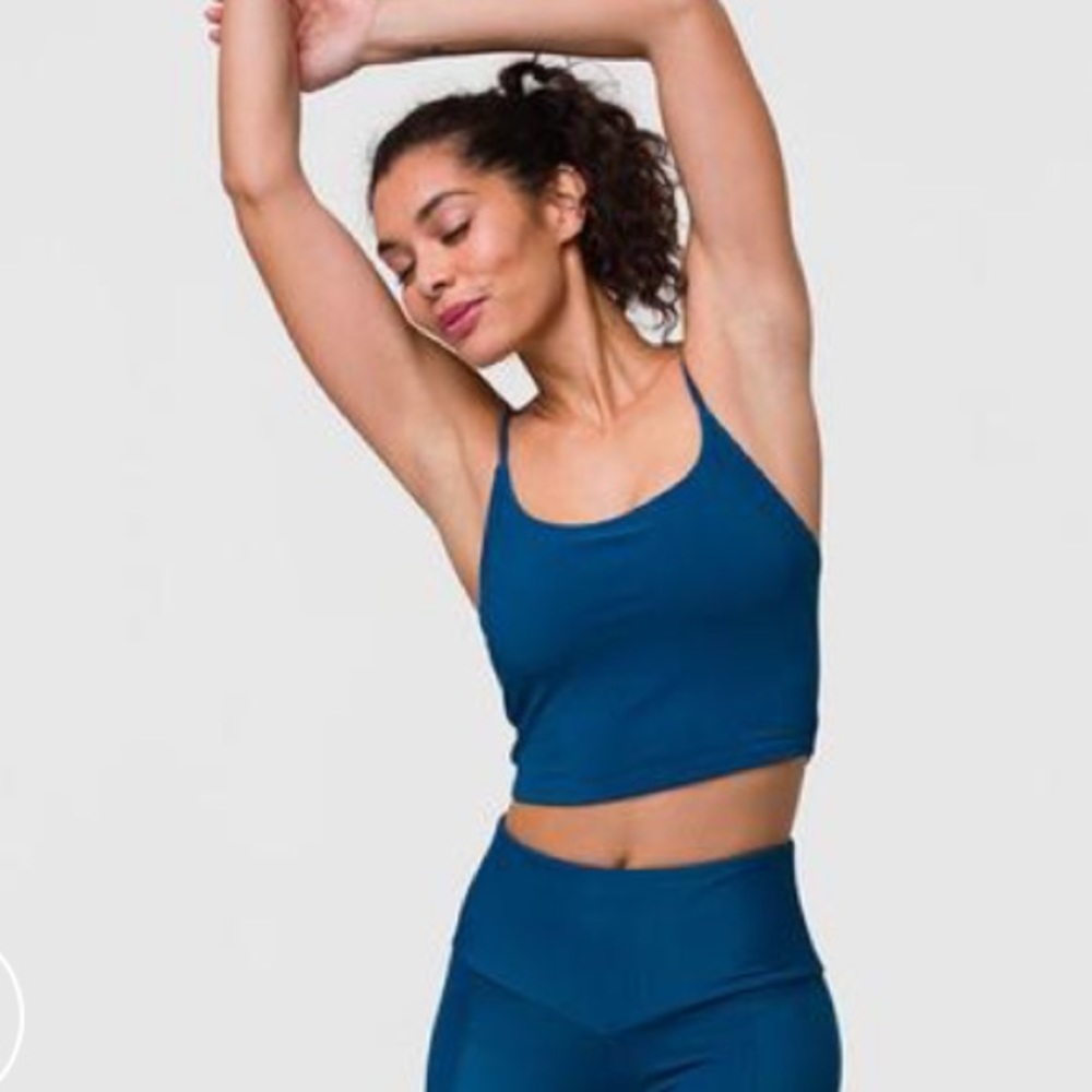 Onzie Camo crop in empathy
